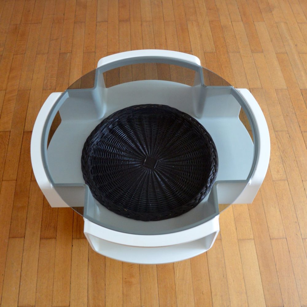 Table basse Design space age Curvoform 1970s Table basse Design space age Curvoform 1970s