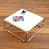 Table basse space age vintage 1960s