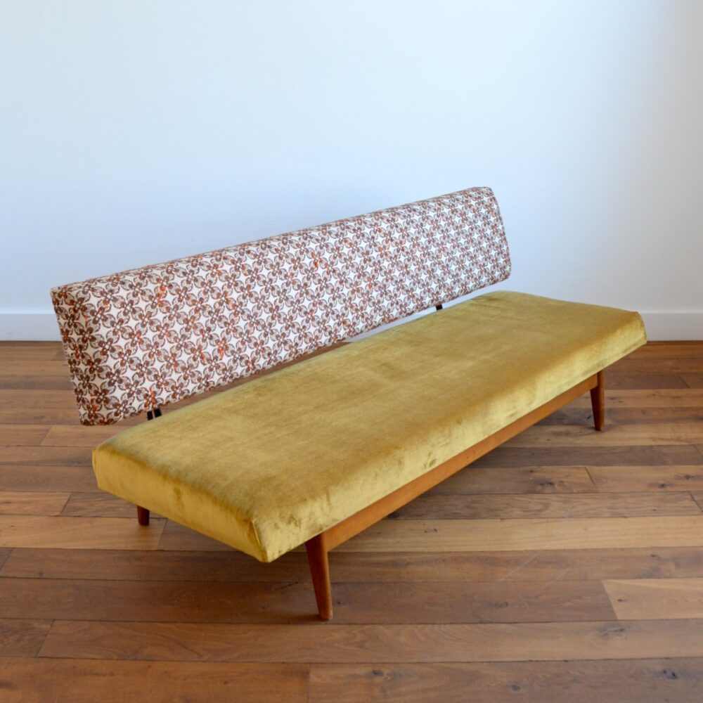 Daybed / Canapé lit design scandinave teck 1950s