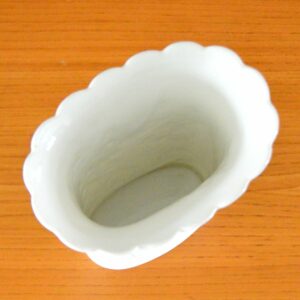 Vase blanc Kaiser Germany faience – porcelaine – Biscuit vintage 20