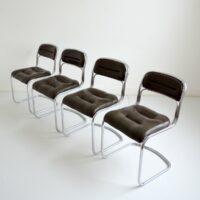 Suite de 4 chaises traineau chromés années 70 vintage