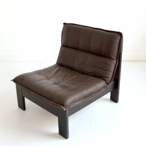 Fauteuil cuir Brutaliste : Scandinave 1970 vintage 1