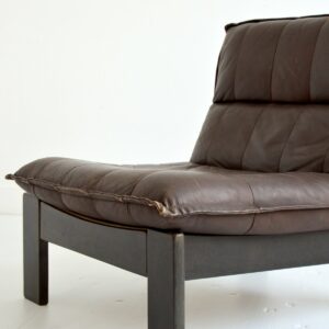 Fauteuil cuir Brutaliste : Scandinave 1970 vintage 5