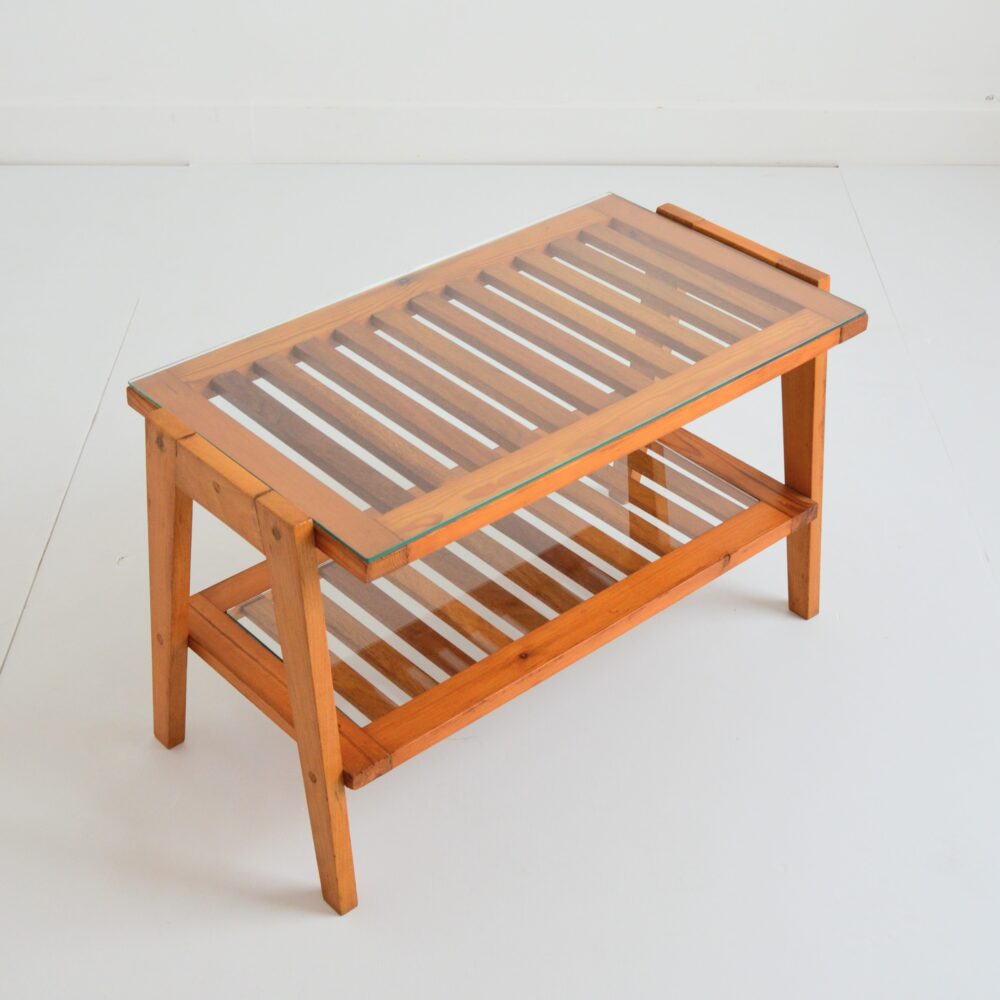 Table basse / Table d’appoint en pin double plateau 1970s