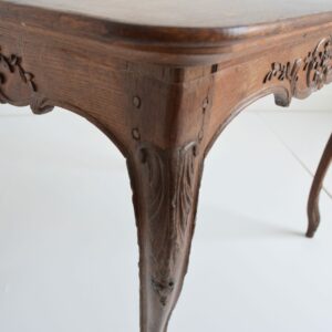 Ancienne table à manger en chêne massif 1930 vintage 25