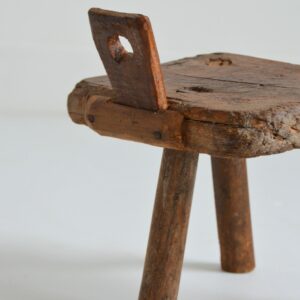 Ancien Tabouret de traite tripode vintage 11