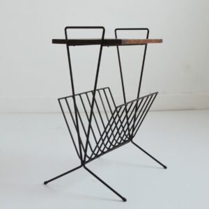 Table d’appoint : Porte revues 1960 vintage 4