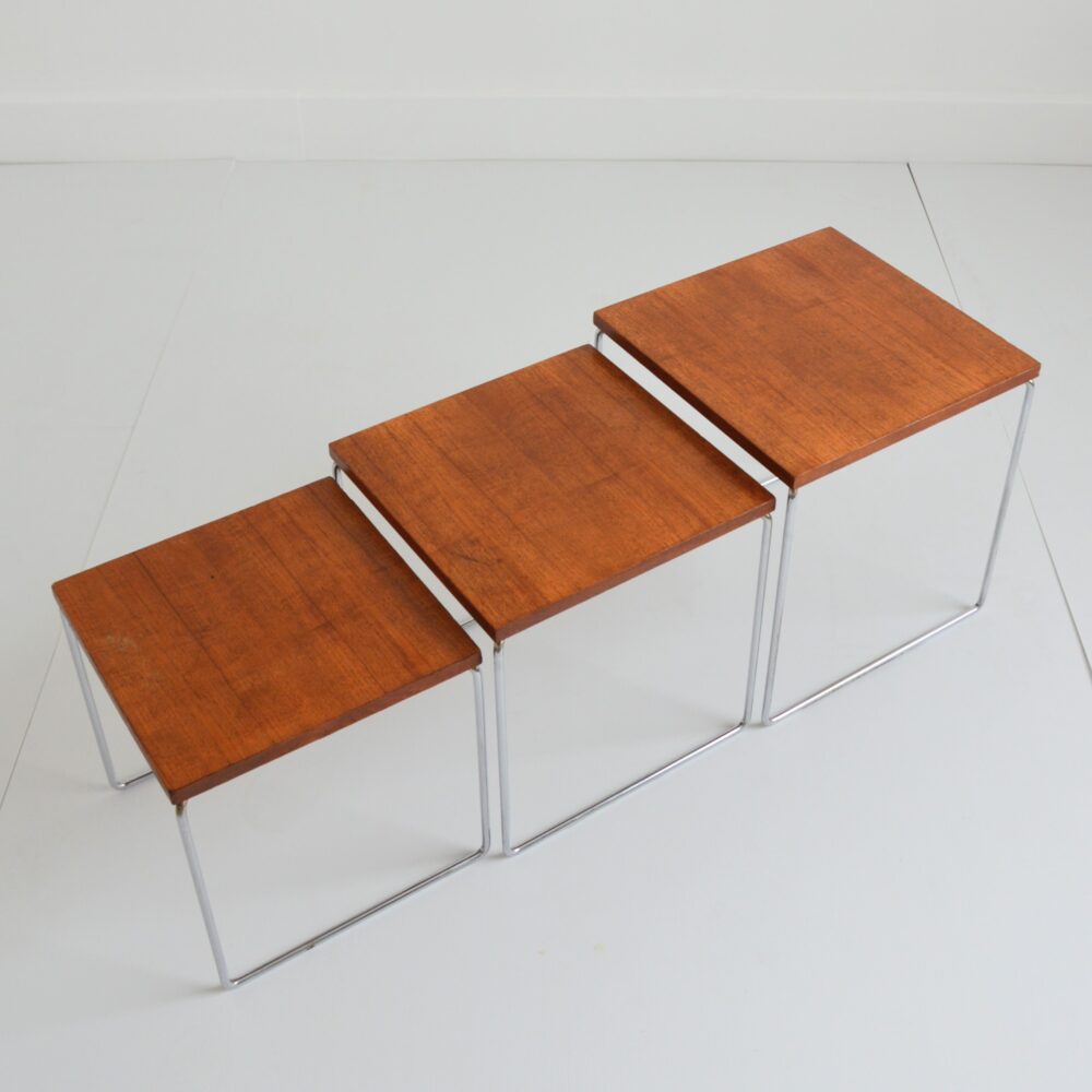 Tables gigogne en teck et chrome par Brabantia 1950 / 1960 vintage