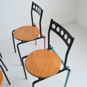 4 chaises postmodern design Menphis 80 vintage 24