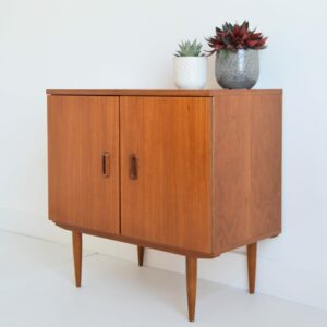 Petit meuble scandinave 1960 vintage 7