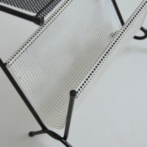 Porte revues en métal perforé Mathieu Mategot 1950 vintage 5