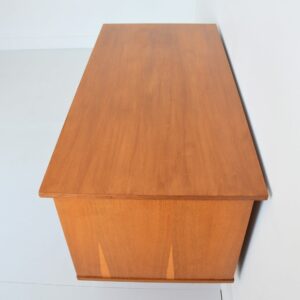 bureau 1960 vintage 4