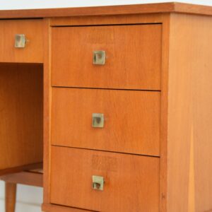 bureau 1960 vintage 9