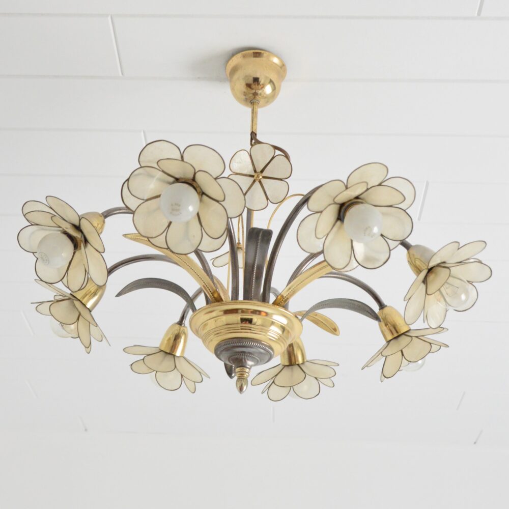 Lustre 8 feux fleurs nacrées 1960 vintage
